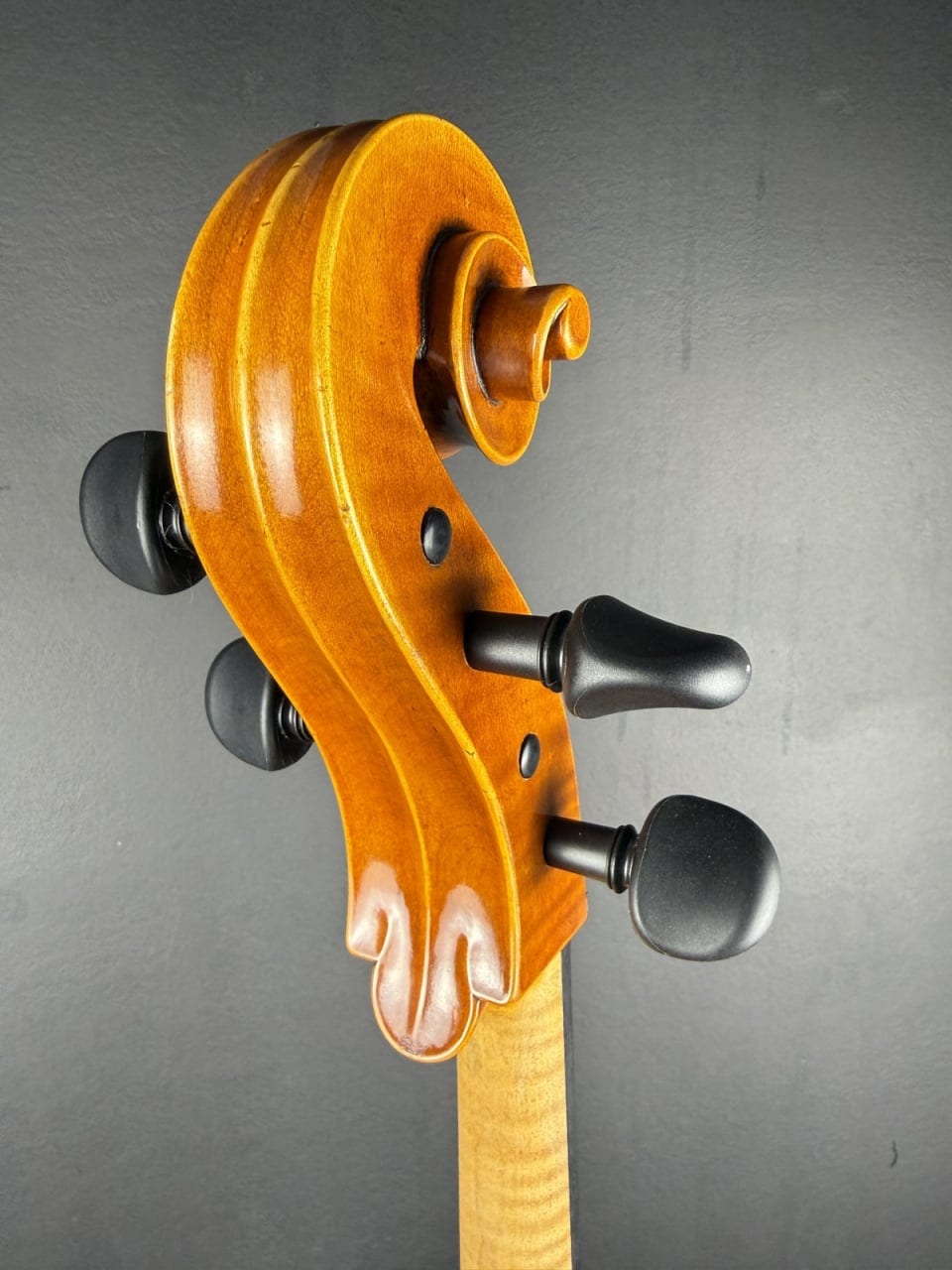Violoncel de maestru №68 — Model Stradivari mic — fotografie 9